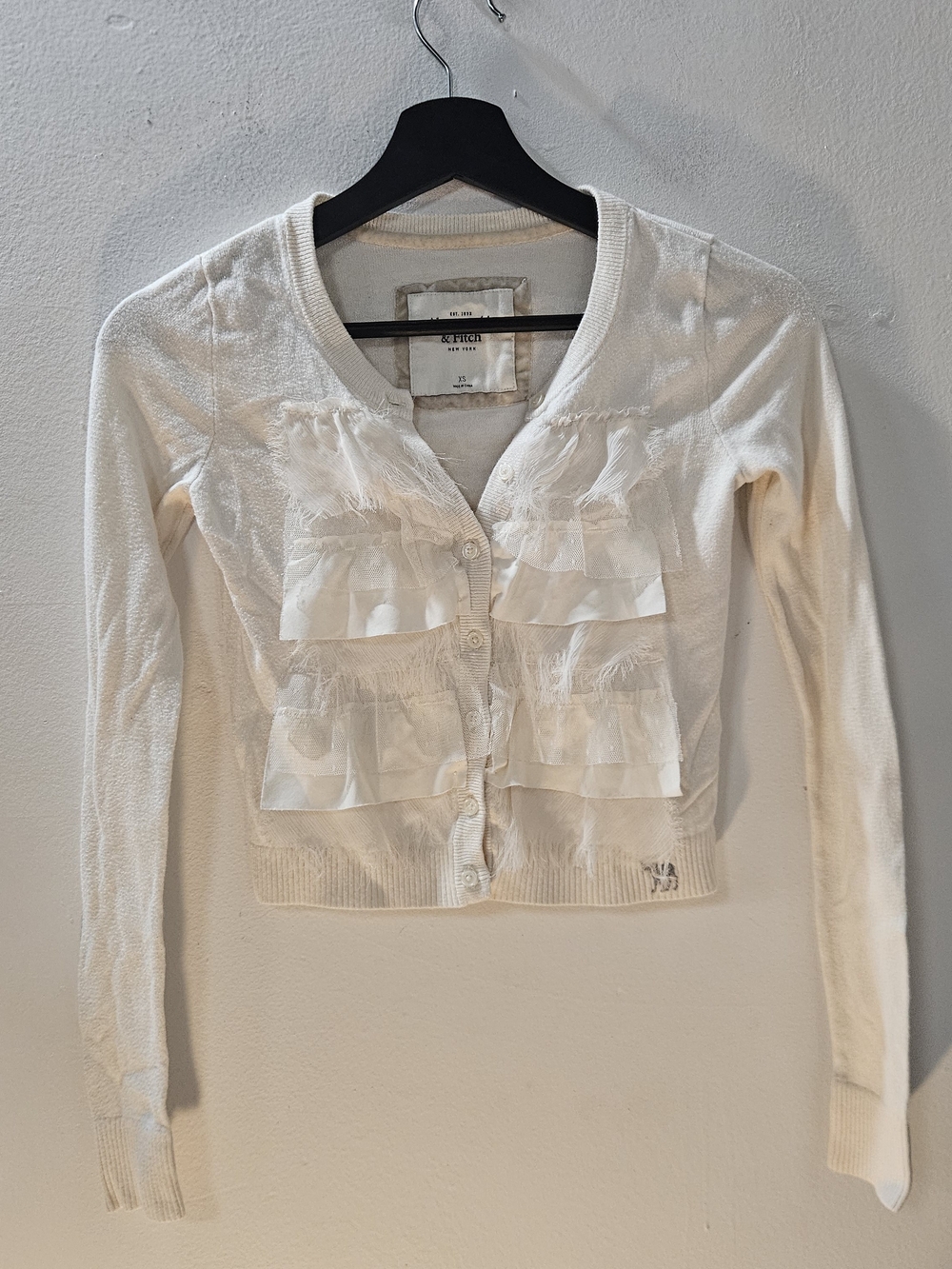 Abercrombie & Fitch Y2K Cream Ruffle Button-Up Cardigan
